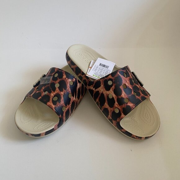 NWT Crocs Classic Animal Remix Slide Sandals Size 12 207841-2Y4 Summer Leopard main image 9